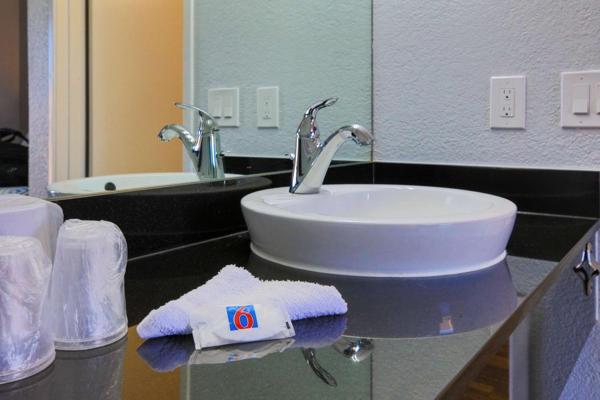 Motel 6-Sacramento, Ca - North Bagian luar foto